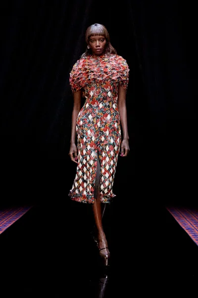 Look 52